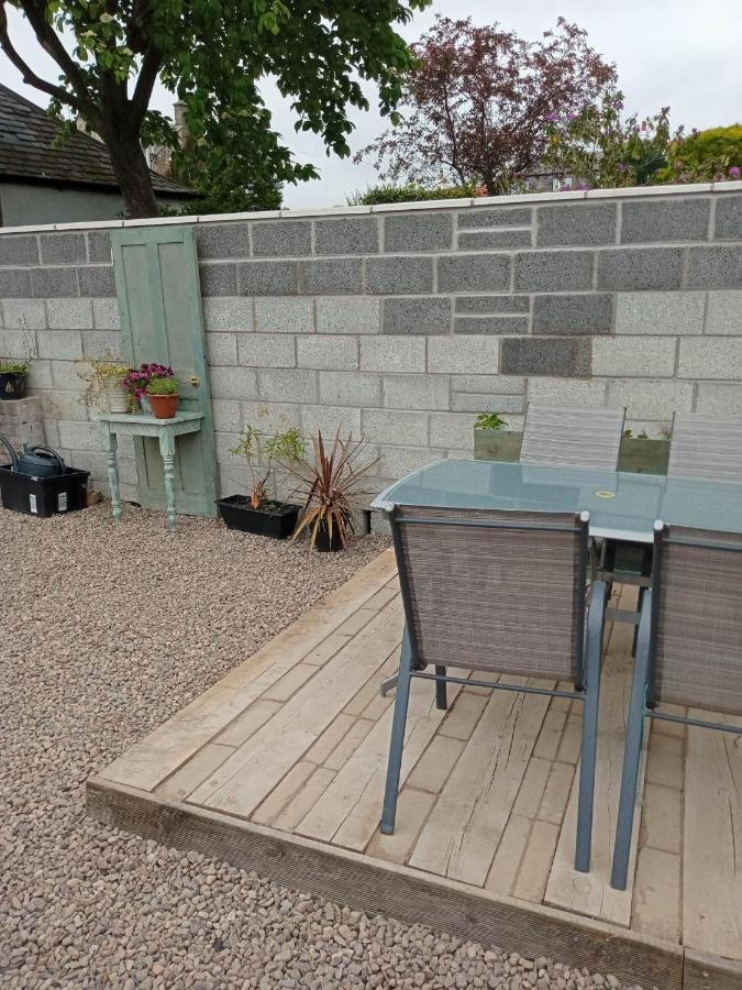 2 Bedrooms Sleeps 4 Free Wifi Parking Outdoor Area Lundin Links Kültér fotó