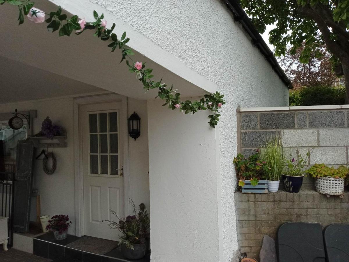 2 Bedrooms Sleeps 4 Free Wifi Parking Outdoor Area Lundin Links Kültér fotó